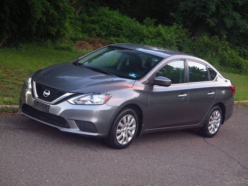 Used 2016 Nissan Sentra S FWD image 24