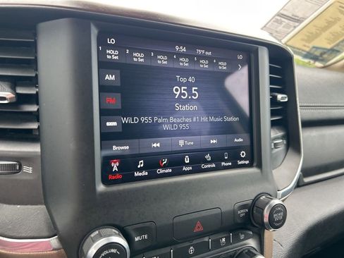 Used 2021 RAM 1500 Laramie image 30