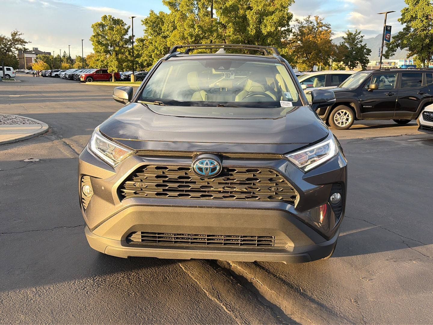 Used 2021 Toyota RAV4 XLE Premium AWD/4WD image 2