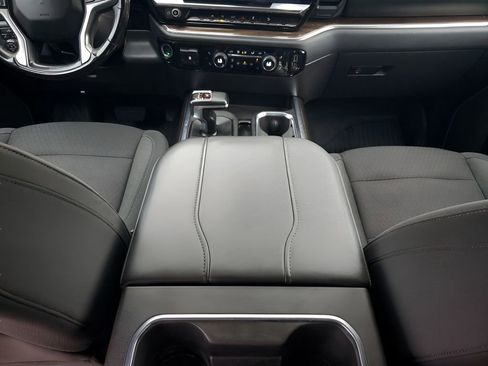 Used 2024 Chevrolet Silverado 1500 LT Trail Boss w/ Protection Package image 22