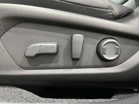 New 2026 Subaru Outback Limited image 13