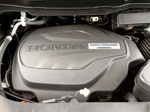 Used 2017 Honda Ridgeline Black Edition image 40