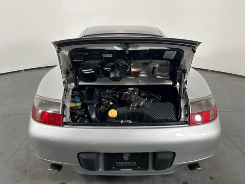 Used 2001 Porsche 911 Carrera 4 AWD/4WD image 29