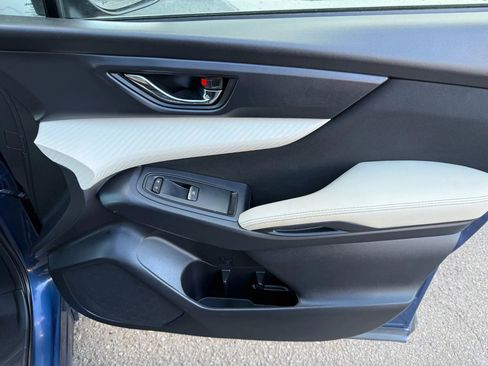 Used 2019 Subaru Ascent Premium image 18