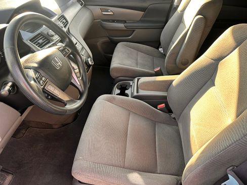 Used 2012 Honda Odyssey EX image 5