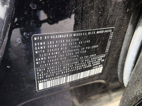 Used 2023 Volkswagen Tiguan SE FWD image 35