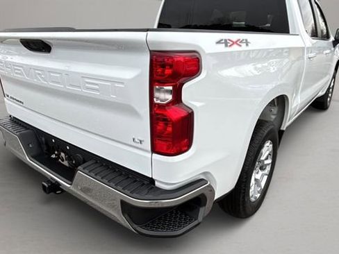 Used 2022 Chevrolet Silverado 1500 LT image 32
