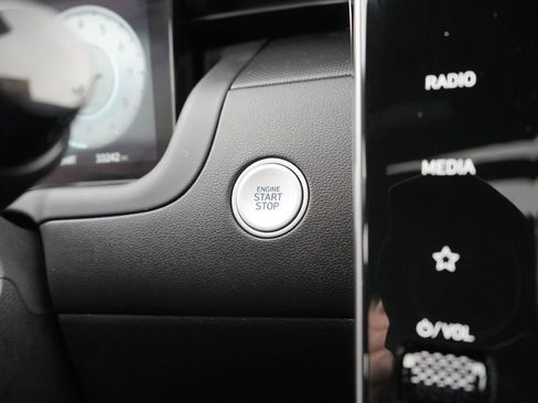 Certified 2022 Hyundai Santa Cruz SEL w/ Activity Package image 27