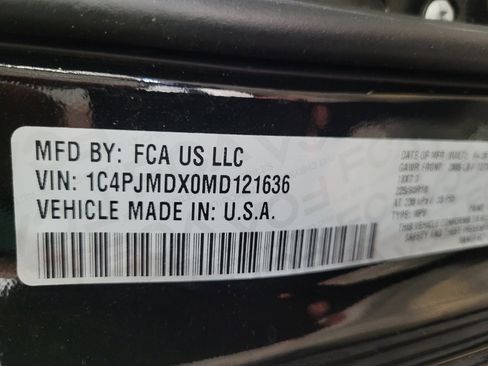 Used 2021 Jeep Cherokee Limited w/ Elite Package AWD/4WD image 33