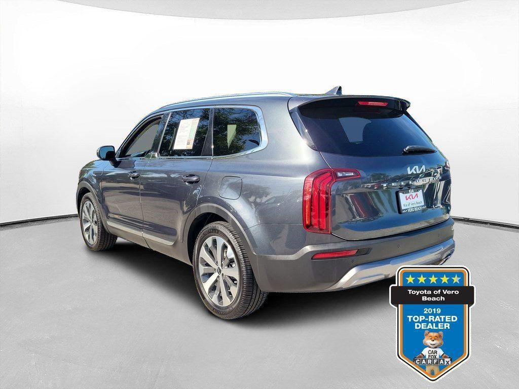 Certified 2022 Kia Telluride EX w/ EX Premium Package FWD image 6