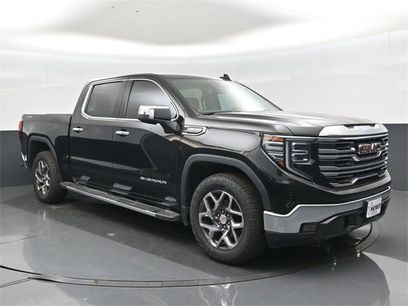 Used 2022 GMC Sierra 1500 SLT w/ SLT Convenience Package