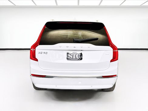 Used 2023 Volvo XC90 T8 Ultimate image 5