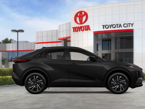 New 2026 Toyota C-HR AWD/4WD image 41