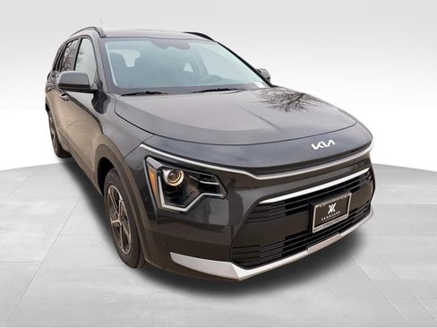 New 2026 Kia Niro LX image 5