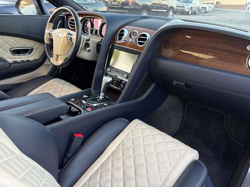 Used 2016 Bentley Continental GT image 13
