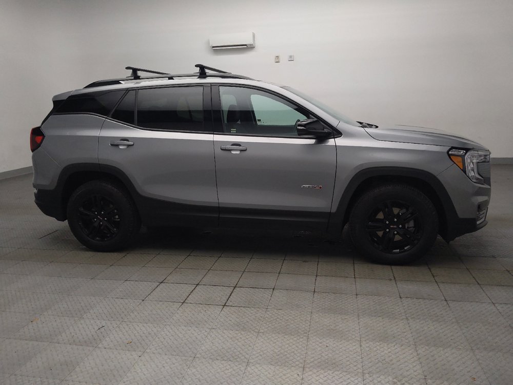 Used 2023 GMC Terrain AT4 AWD/4WD image 11