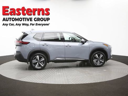 Used 2023 Nissan Rogue SL AWD/4WD image 44