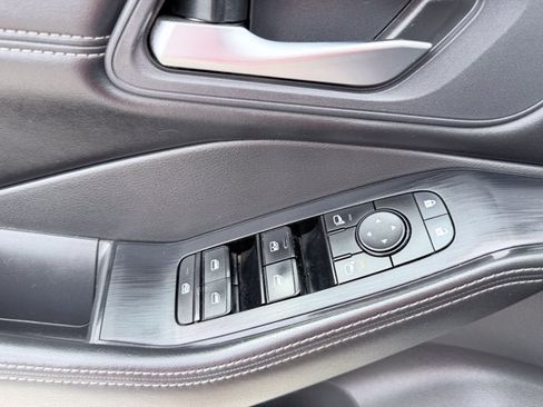 Certified 2023 Nissan Rogue SV w/ SV Premium Package AWD/4WD image 19