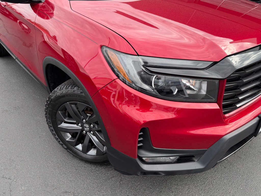Used 2021 Honda Ridgeline Sport image 2