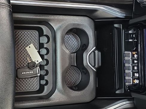 Used 2021 RAM 1500 Laramie image 21