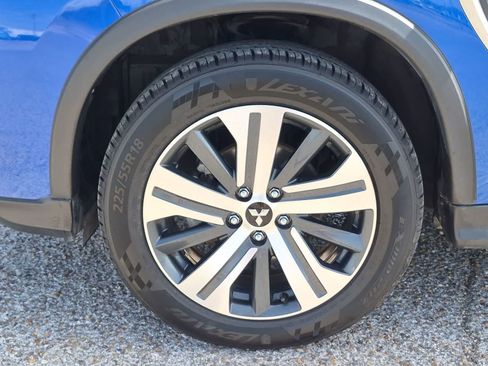 Used 2024 Mitsubishi Outlander Sport SE AWD/4WD image 31