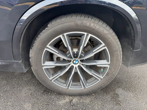 Used 2019 BMW X5 xDrive40i w/ M Sport Package image 5