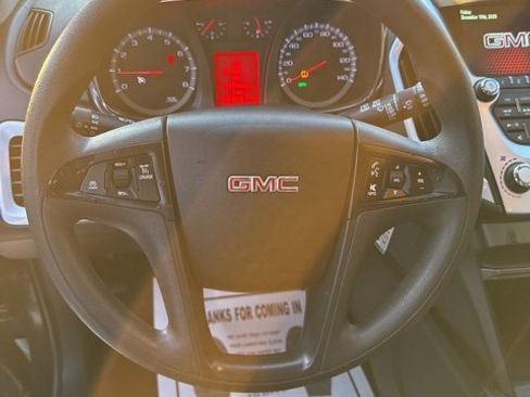 Used 2017 GMC Terrain SLE image 14