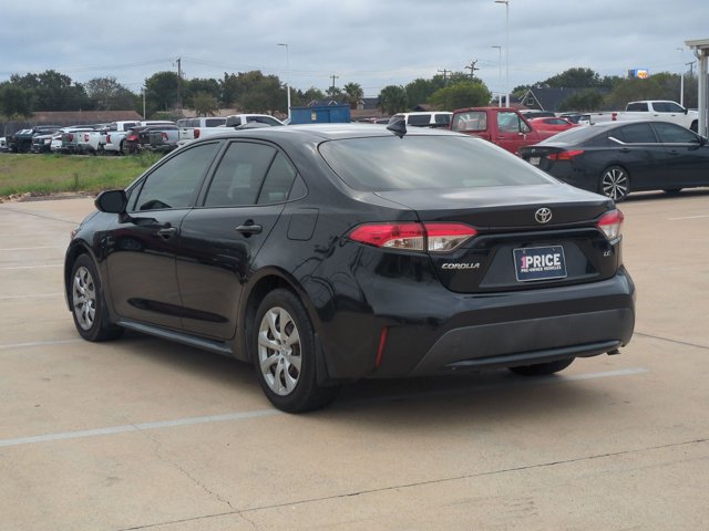 Used 2020 Toyota Corolla LE FWD image 7