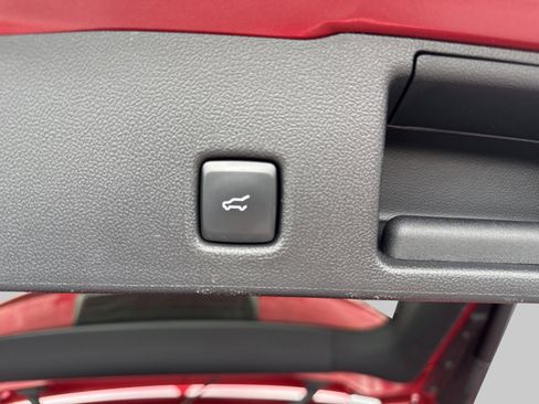 Used 2024 Ford Escape ST-Line image 38