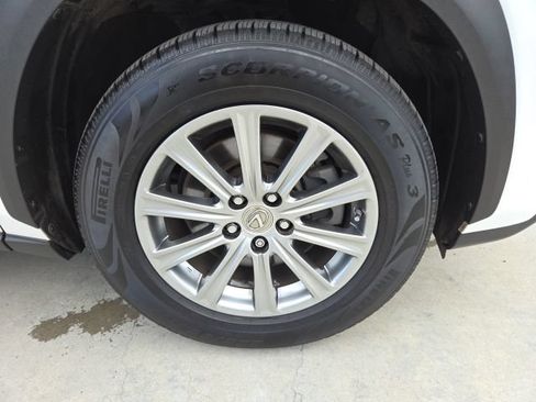 Used 2016 Lexus NX 200t FWD image 13