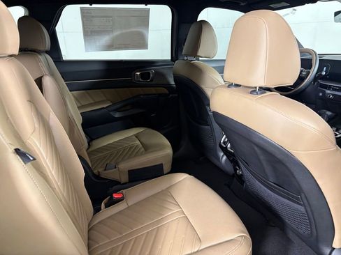 New 2026 Kia Sorento SX Prestige image 17