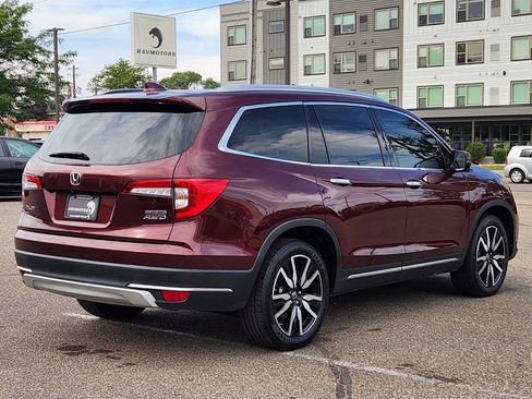 Used 2021 Honda Pilot Touring image 9