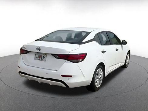 Used 2024 Nissan Sentra S FWD image 14