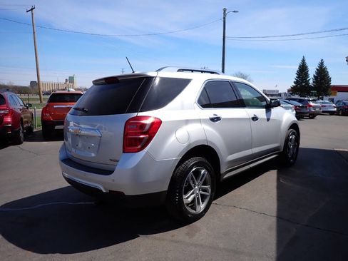 Used 2017 Chevrolet Equinox Premier w/ Enhanced Convenience Package image 6