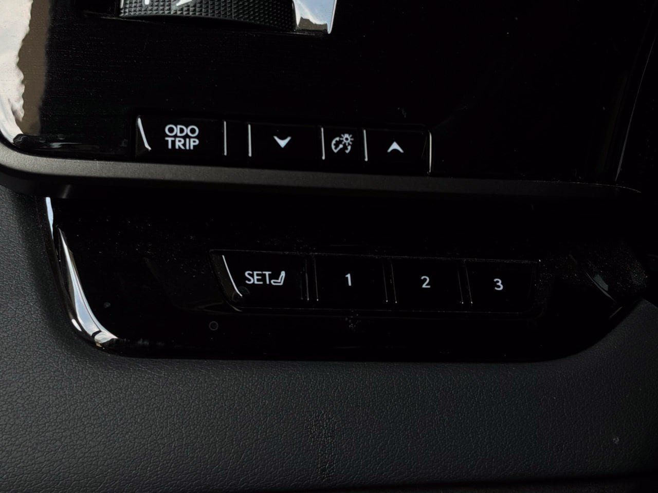 Used 2023 Lexus RX 350 Premium w/ Cold Area Package FWD image 29
