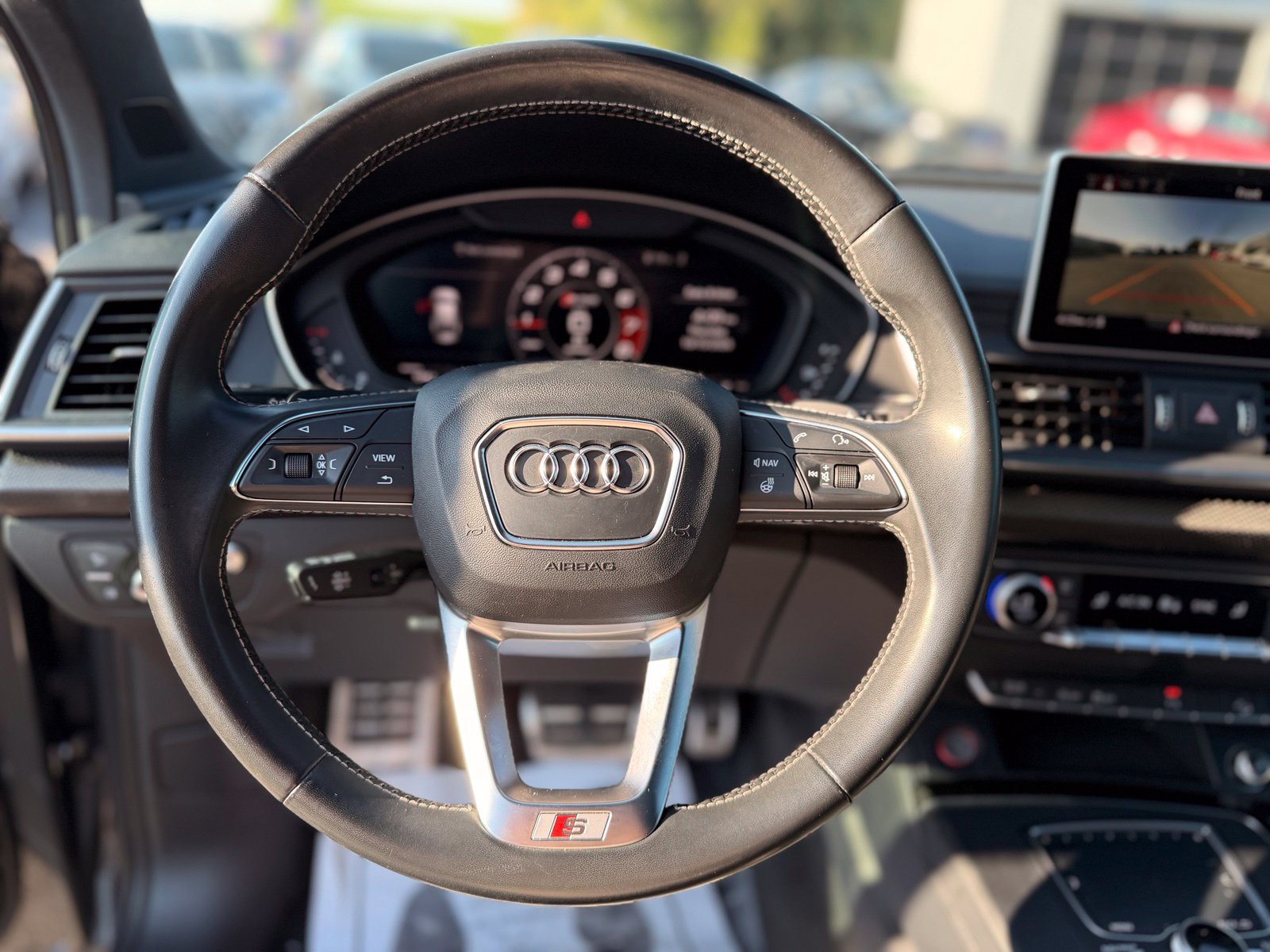 Used 2018 Audi SQ5 Prestige AWD/4WD image 18