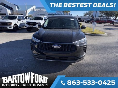 Used 2026 Ford Escape Active image 2