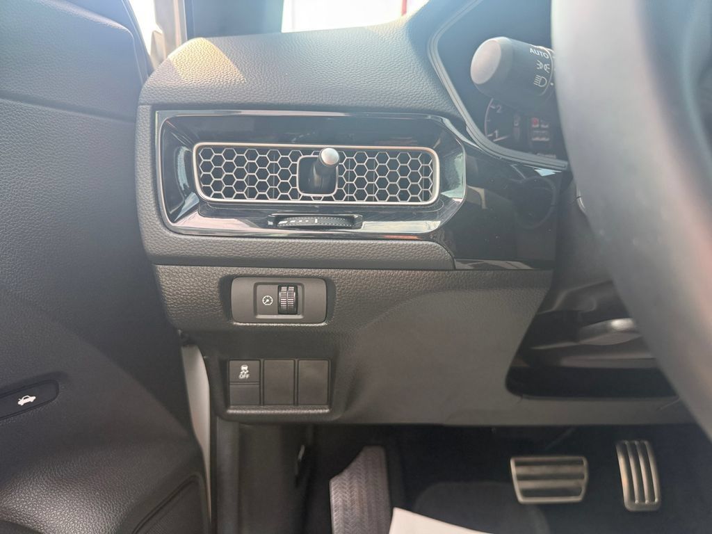 Used 2025 Honda Civic Sport image 24