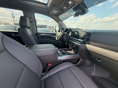 Used 2026 Chevrolet Silverado 2500 LTZ w/ Trail Boss Package image 24