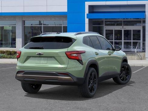New 2026 Chevrolet Trax ACTIV FWD image 4