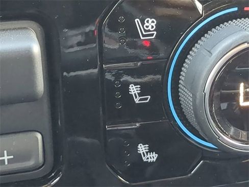 Used 2024 Chevrolet Silverado 1500 LTZ w/ Technology Package image 23