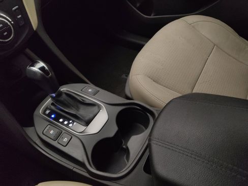 Used 2014 Hyundai Santa Fe Sport w/ Technology Package 04 FWD image 26