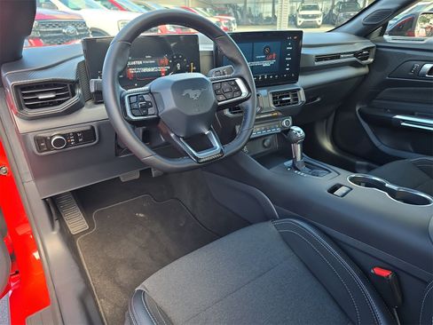 New 2025 Ford Mustang Coupe image 9