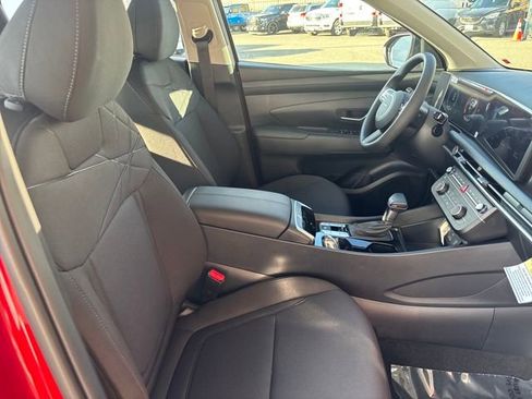 New 2026 Hyundai Tucson SE image 9