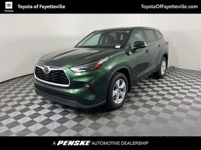 Used 2024 Toyota Highlander LE