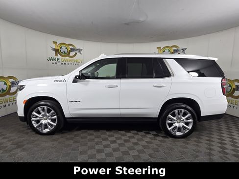 Certified 2024 Chevrolet Tahoe High Country AWD/4WD image 4