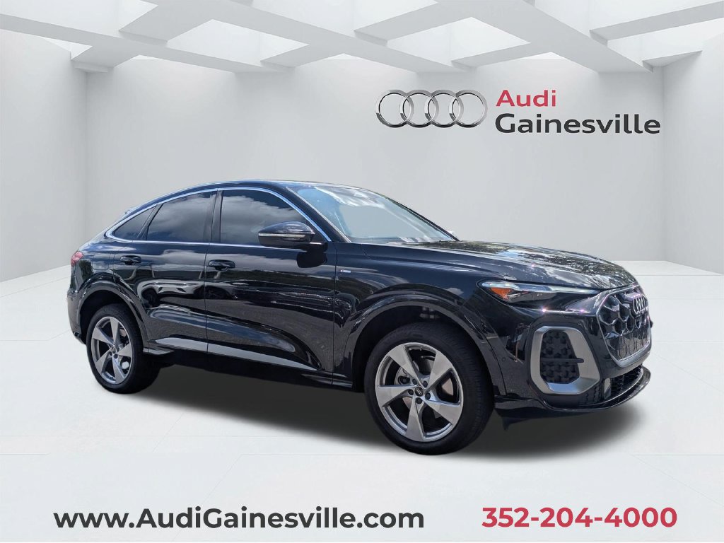 Used 2025 Audi Q5 Premium Plus AWD/4WD image 1