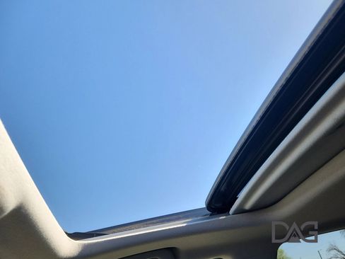 Used 2019 Toyota 4Runner Limited image 32