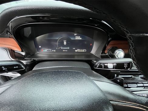 Certified 2022 Lincoln Corsair Reserve w/ Equipment Group 201A image 16