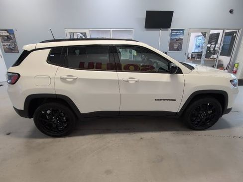 New 2026 Jeep Compass Latitude AWD/4WD image 6